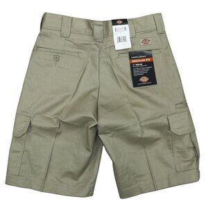 Dickies Regular Fit 11" Inseam Flex Twill Stain Release Men's Cargo Shorts NWT